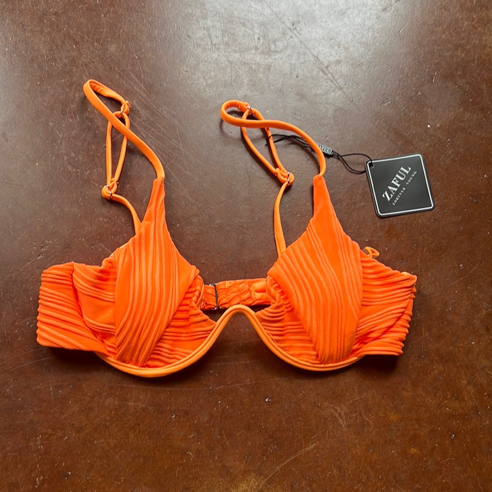 NWT Zaful Neon Orange Ribbed Underwire Bikini Top 🍊